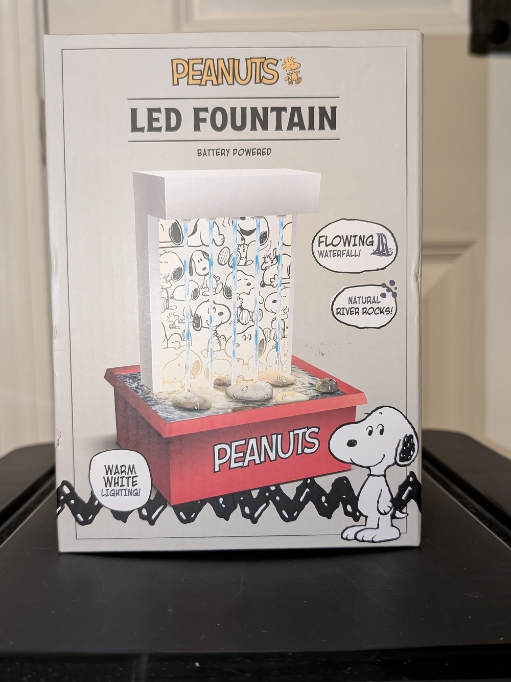 Peanuts Snoopy LED Desktop Fountain NIB Brand New Sealed Discontinued